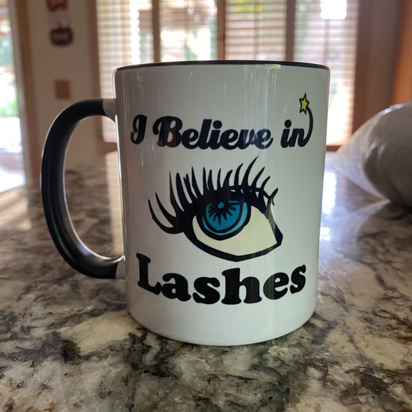 Other - I believe in lashes mug